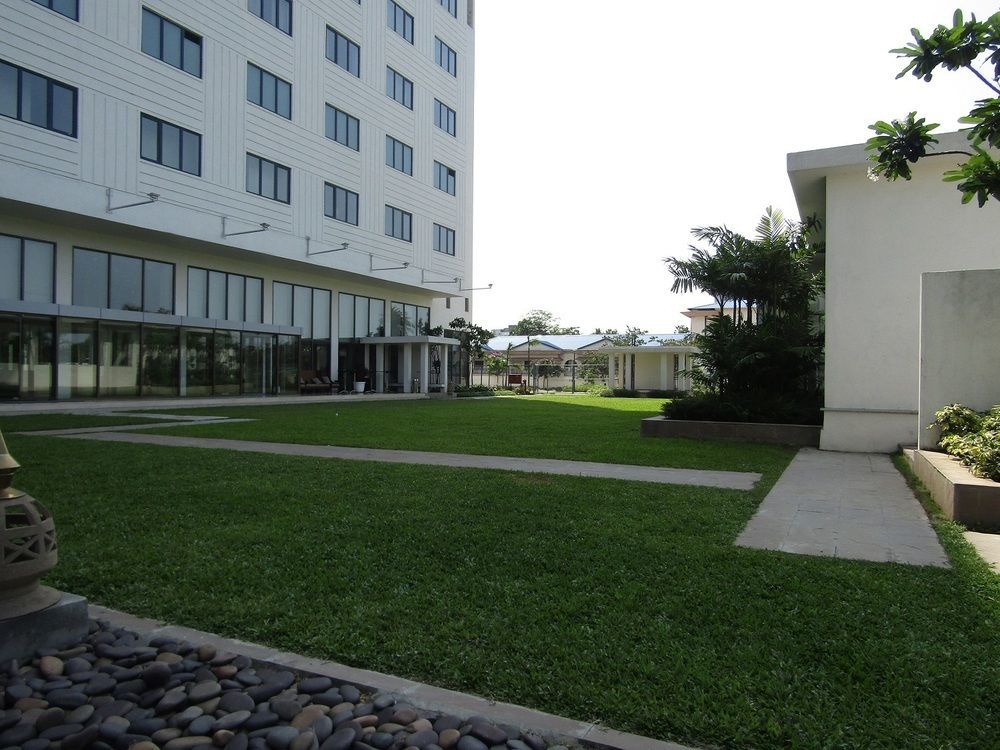 Hotel Vivanta 5*